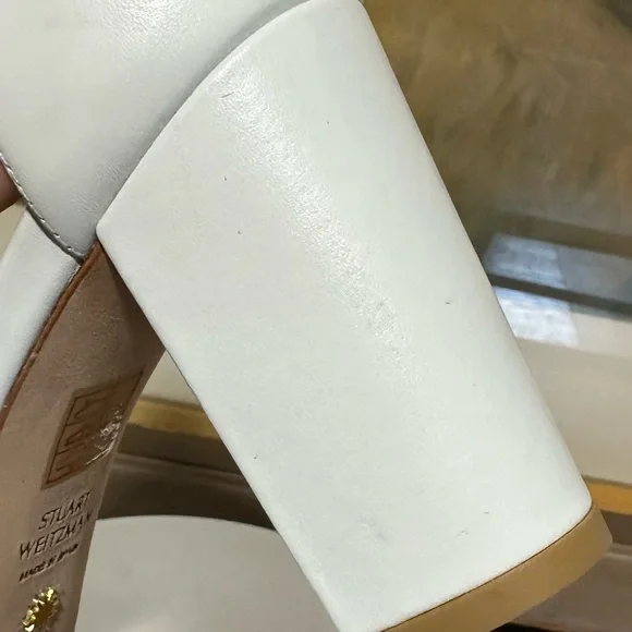 🌹STUART WEITZMAN 🌹 Nearly Nude White Leather Sandals Size: 8.5